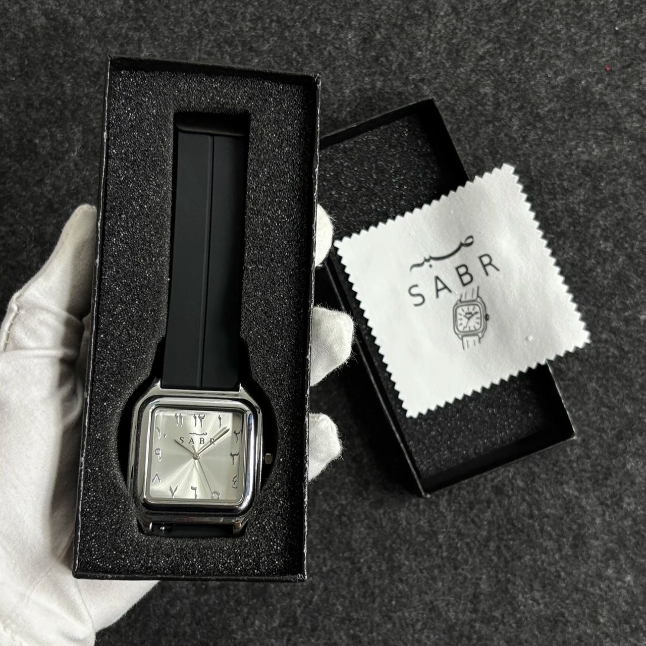 SABR часы с арабскими цифрами, – обзор и цена Cartier Watch Santos